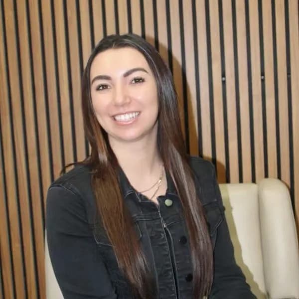 Slonne, Ivy Surrogacy case manager